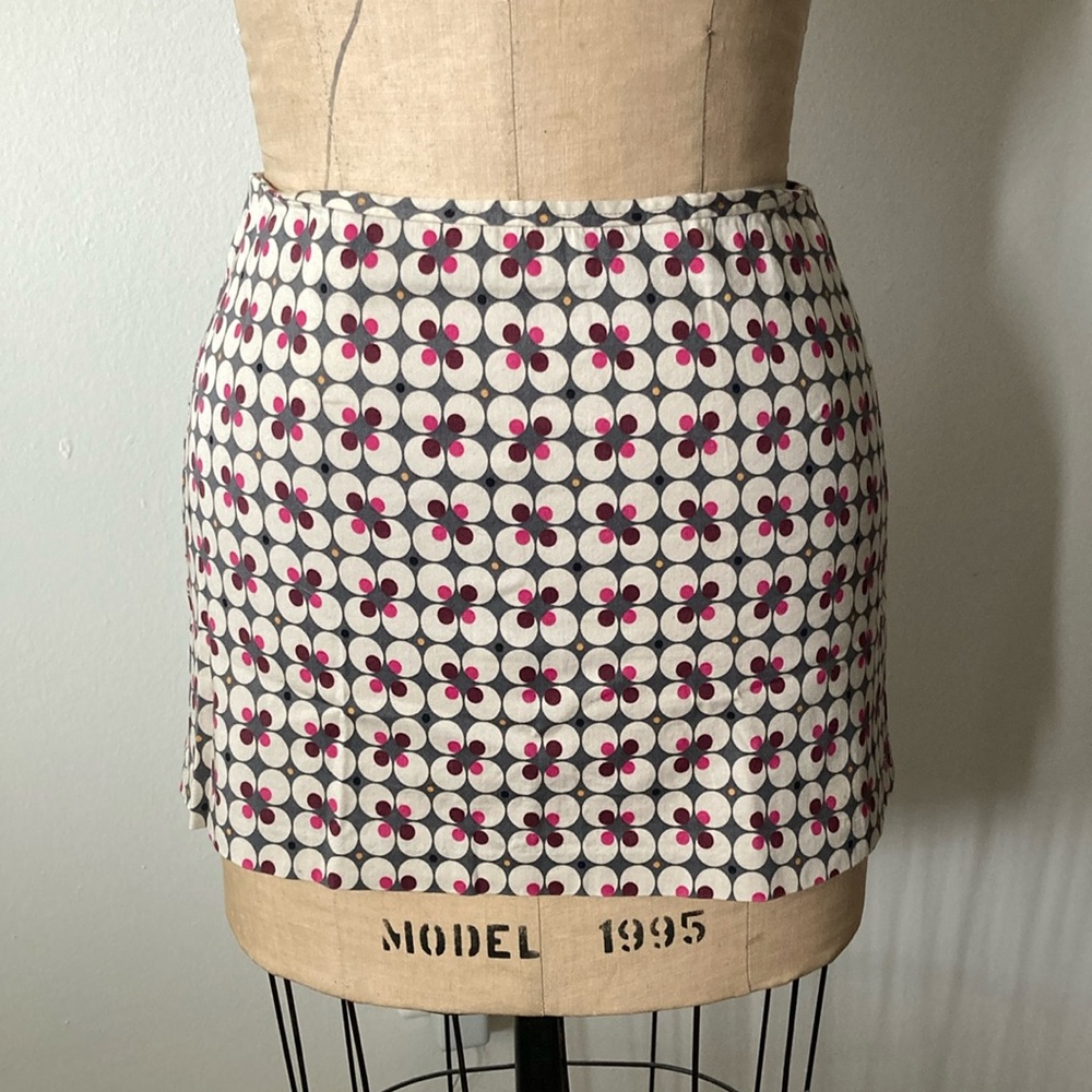 United Colors Of Benetton Floral Mini Skirt - Pink and Black